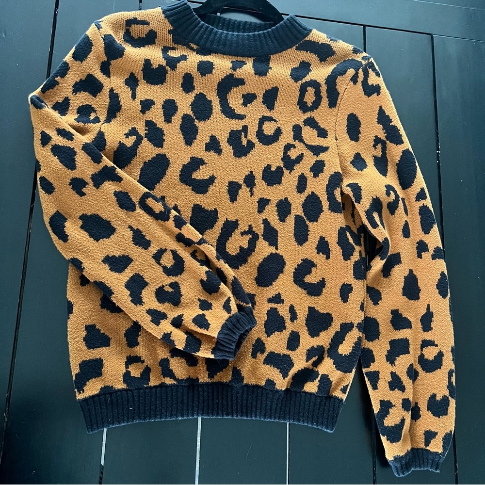 Who What Wear Black and Brown Crewneck Sweater
